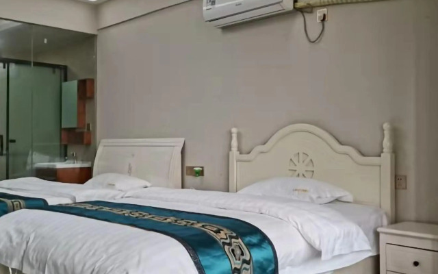 Shaoyang Yayue Art Hotel