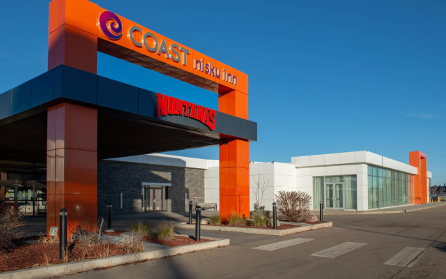 Coast Nisku Inn & Conference Centre