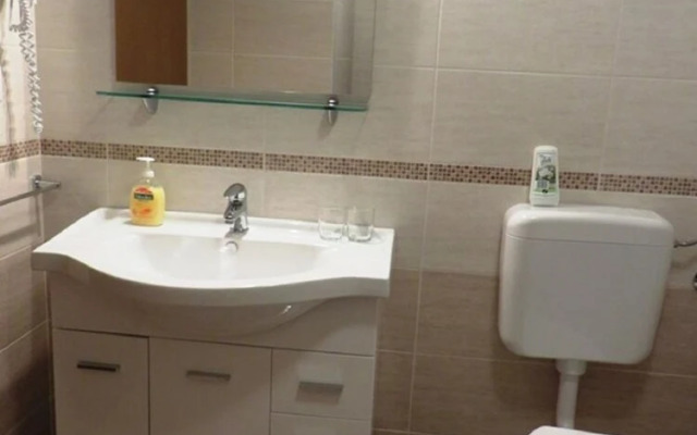 Forna - Free Parking - A1