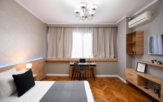 NEW Business Studio near Intercontinental Hotel - Homey Residence