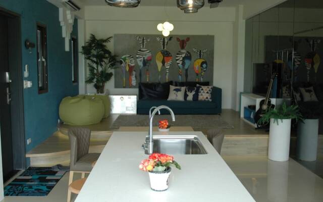 Hi Zebra Travel B&B