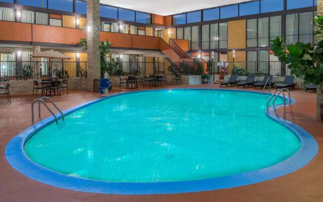 Wyndham Garden Oklahoma City Conference Ctr/Airpt/Bricktown