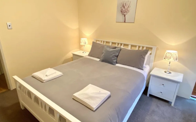 Baudins Bed & Breakfast - Adults Only