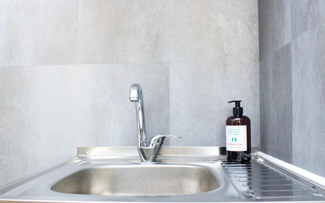 Добрый дом на улице 2-я Луговая 24 корп. 1