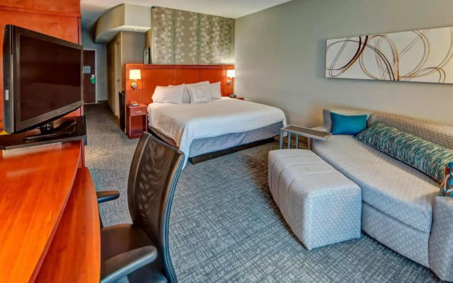Courtyard by Marriott Memphis Southaven