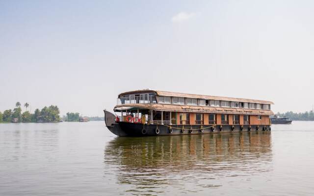 OYO 22272 Houseboat Anugraha 8 Bhk