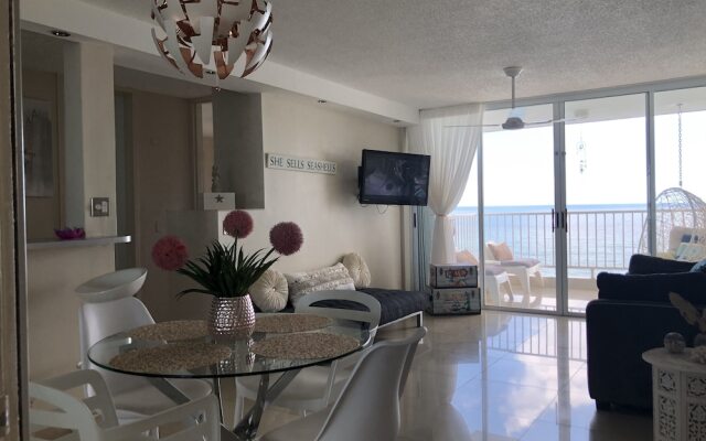 Ocean View Gorgeous 1 Bedroom Apt