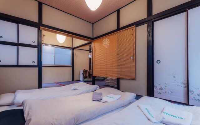 Local stay in Namba