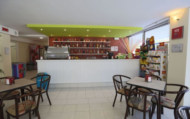 Family Hotel Marina Beach