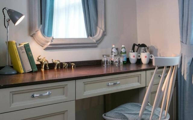 The Elephant at the Market