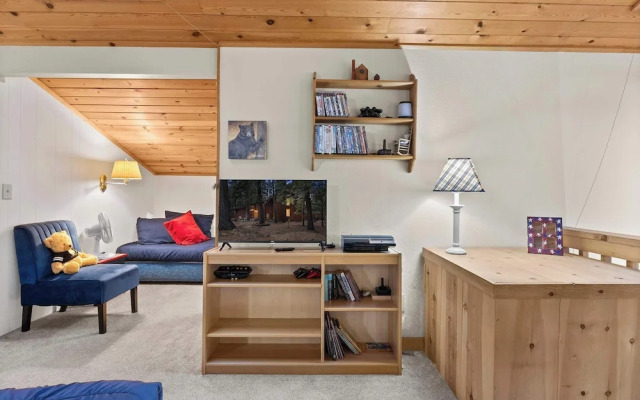 Sundance Foosball Table, Bbq, Near West Beach