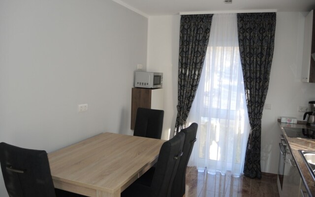 Merkel Villa Apartamente