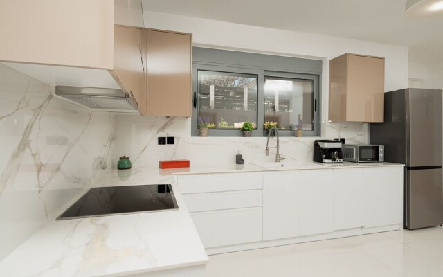 MTC-AN Apartment by the sea and Airport