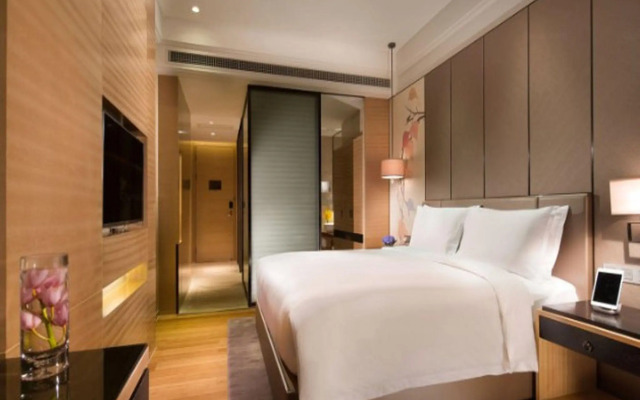 Cheery Dragon Canal Hotel Hangzhou