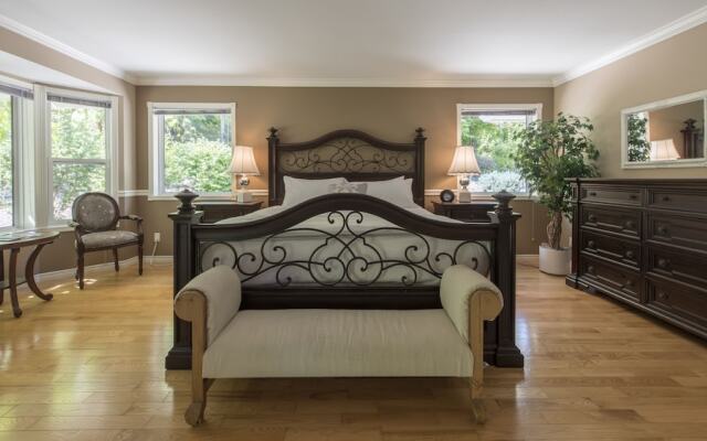 E'Laysa Guesthouse and Vineyard Retreat