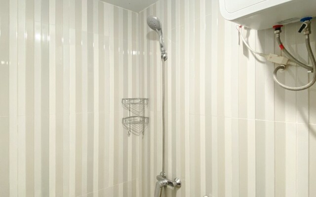 Homey And Compact Studio At Azalea Suites Apartment