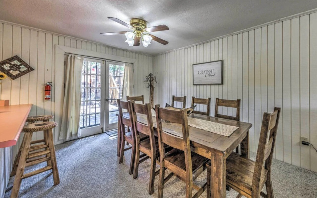 Relaxing Ruidoso Getaway w/ Spacious Deck!