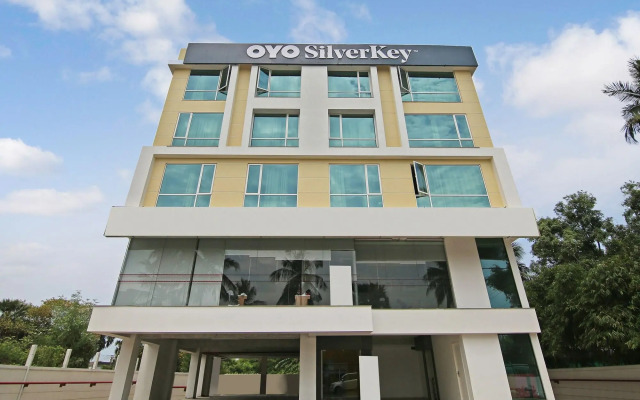 SilverKey Executive Stays 20018 D Square OMR