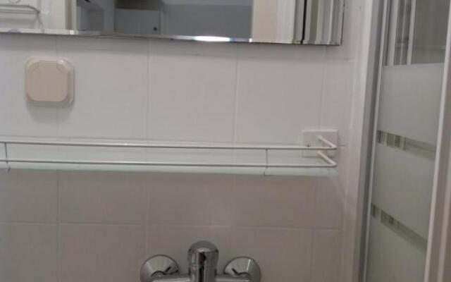 Assi Room