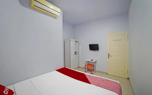 Hotel O Batik Traveller – Guest Rooms – Medan