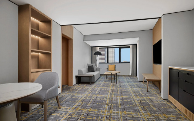 Sheraton Chengdu Lido Hotel