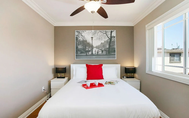 Multi-level 2br-fast Wifi-free Parking -cm-1