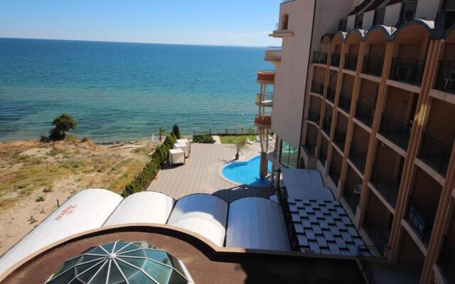 Menada Apartments in Grand Hotel Sveti Vlas