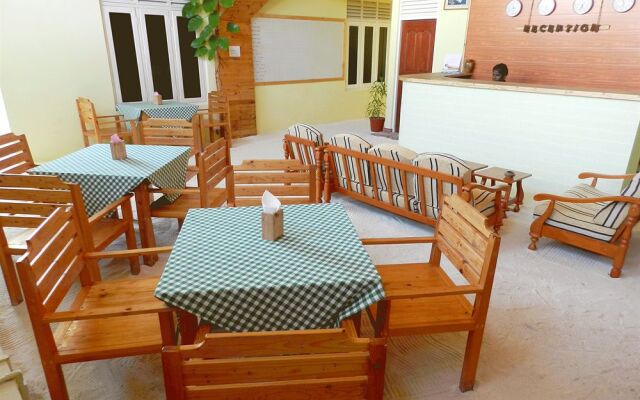 Picnic Inn