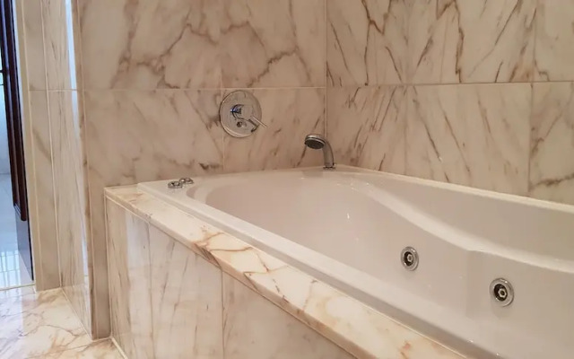 Center City Villa