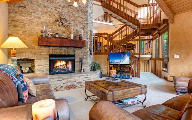 Abode at Pinnacle