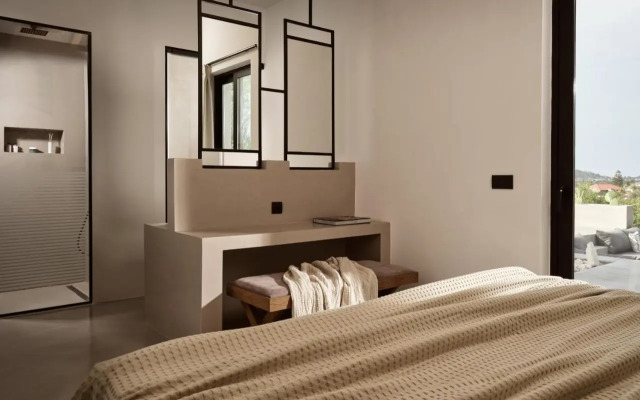 Yliessa - Luxury pool villa surrounded by nature