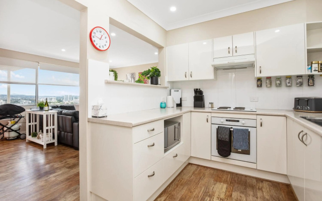 Beach Haven on The Hill – Kitchen – Newcastle