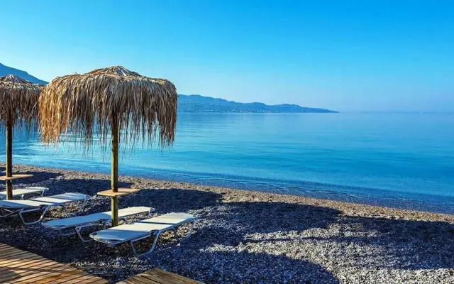 Urban Living Minicasa Nomad - Kalamata s Hideaway