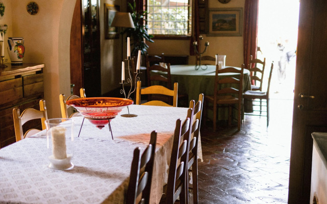 Villa Delia Hotel & Cooking School