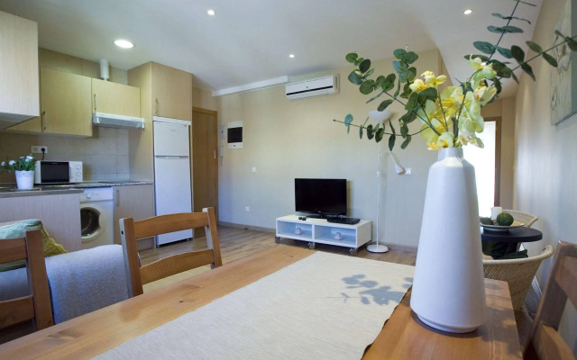 Apartamentos APR Numancia