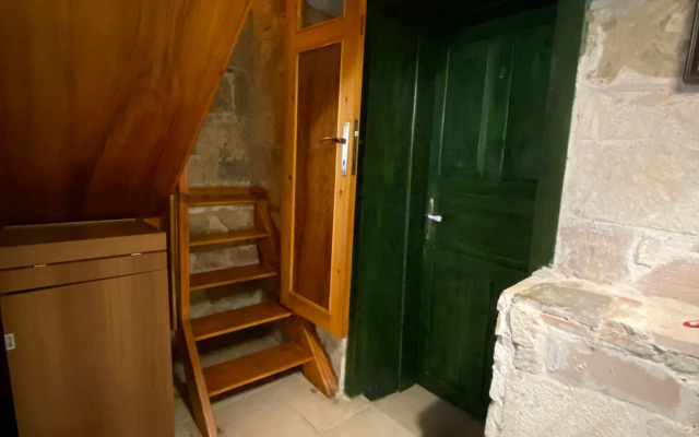 Cunda Zehra Teyzenin Evi