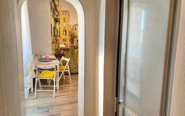 Gold Apart (Голд Апарт) на Карманицком переулке 5