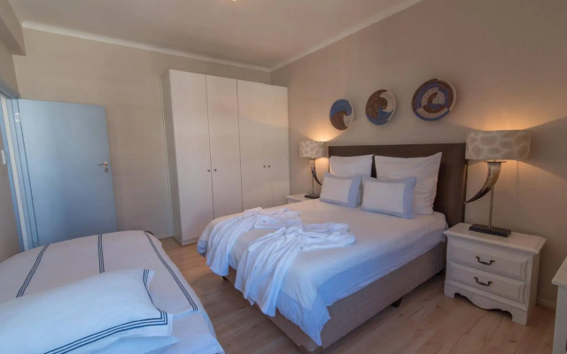 Cape Town City Luxury Apartment.