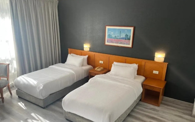 El Sheikh Suites Hotel