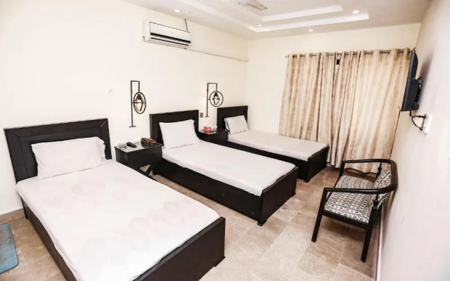 Thikana Hotel