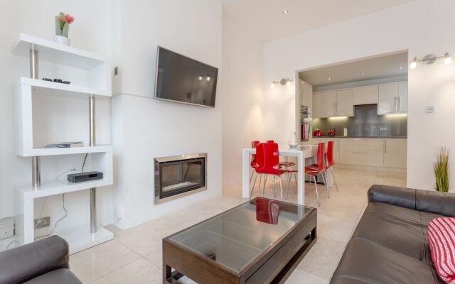Bright 1 Bedroom Flat in Battersea
