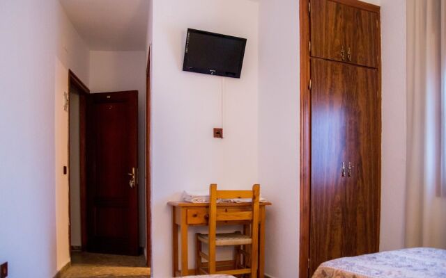 Hostal La Toba