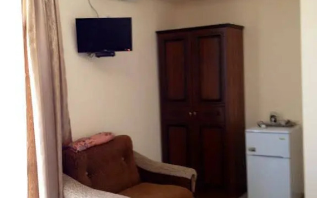 Vera Guest House