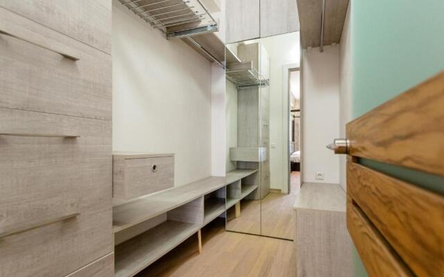 Central Cosy 5BD-5BATH Apartment