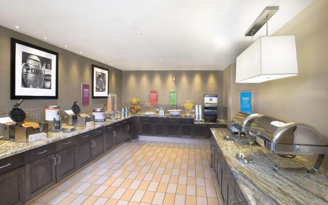 Hampton Inn & Suites Annapolis