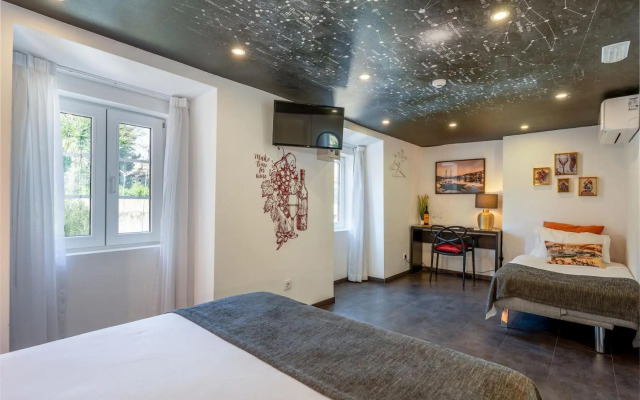 Lisbon Wine House - Rooms & Suites
