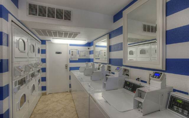 Park Suites at 240 - One Bedroom Apartment