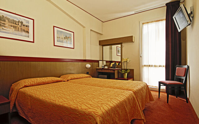 Bike Hotel La Perla