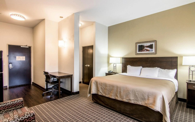 Sleep Inn & Suites West-Near Medical Center