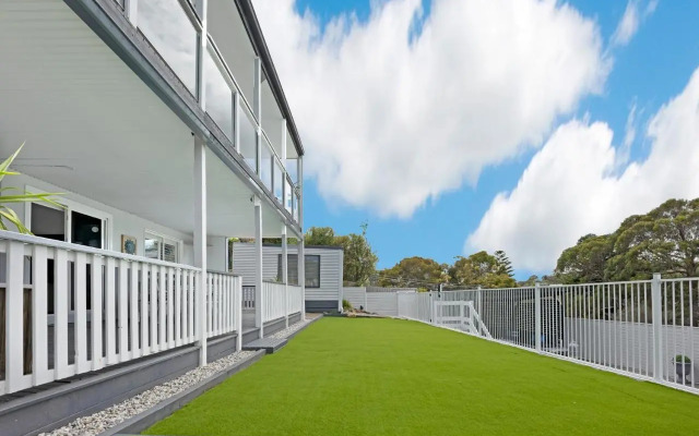 Peninsula Retreat